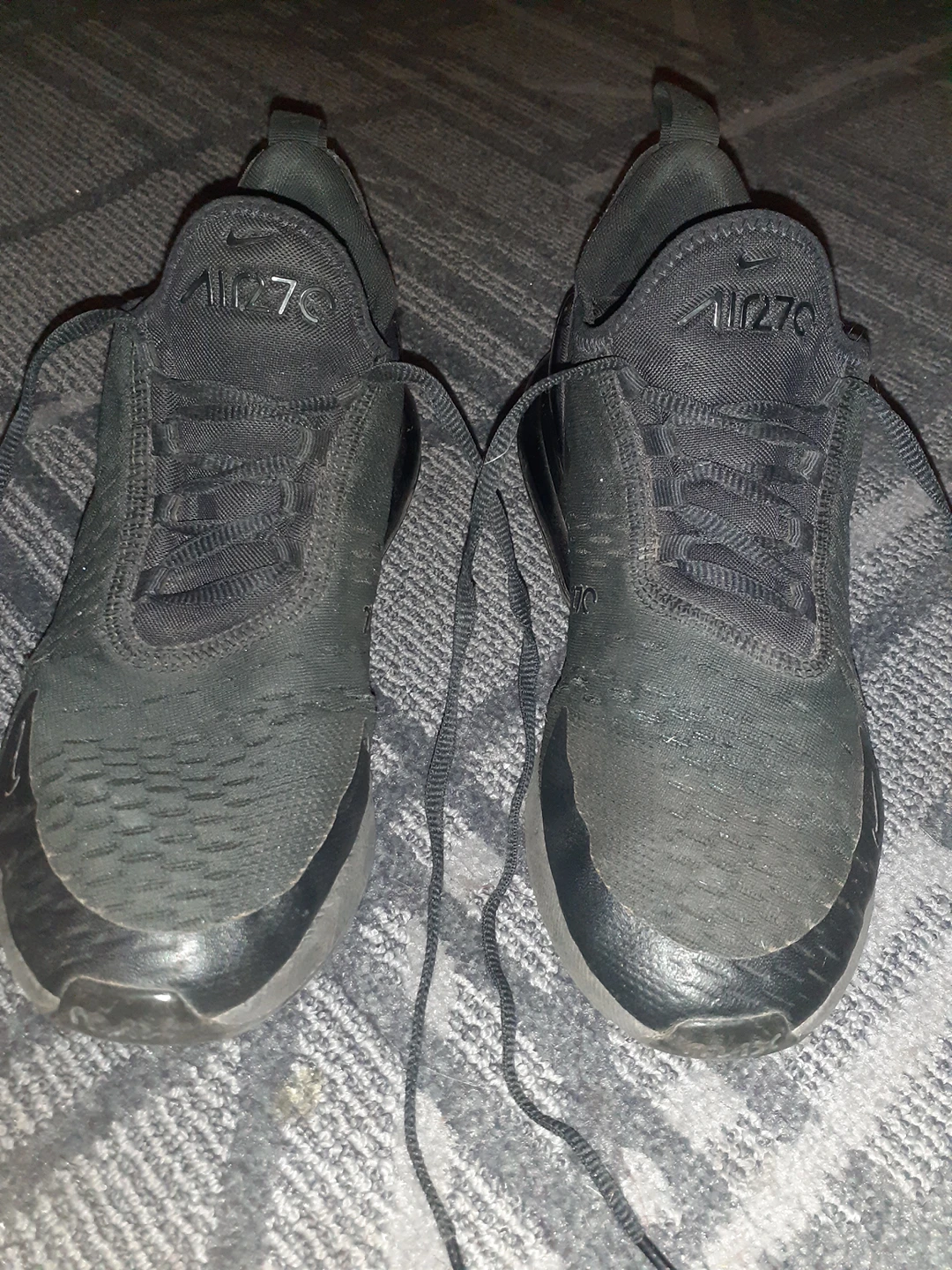 nike air thumbnail
