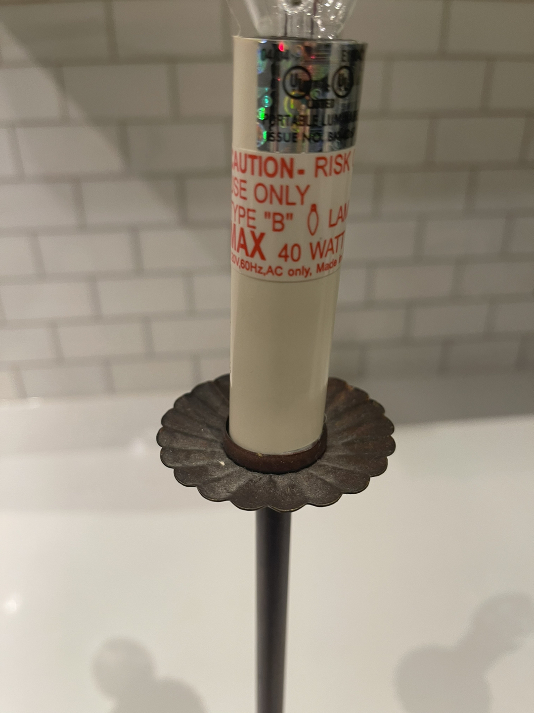 Small table lamp $5 image indicator(5)