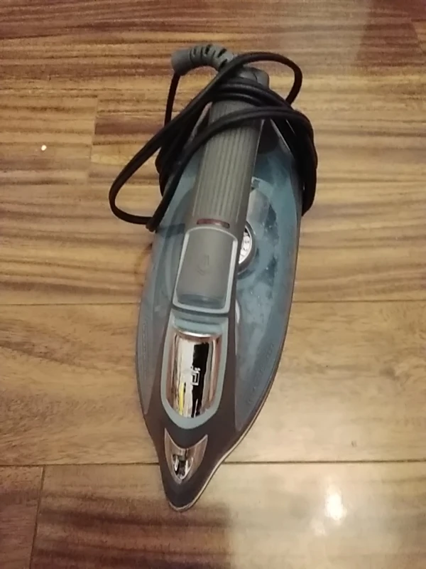 Black and Decker Impact Iron - photo 2