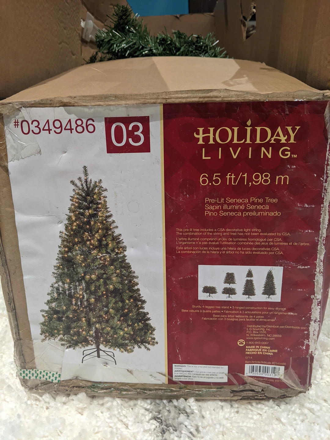 6.5ft Pre-Lit Christmas Tree image indicator(6)