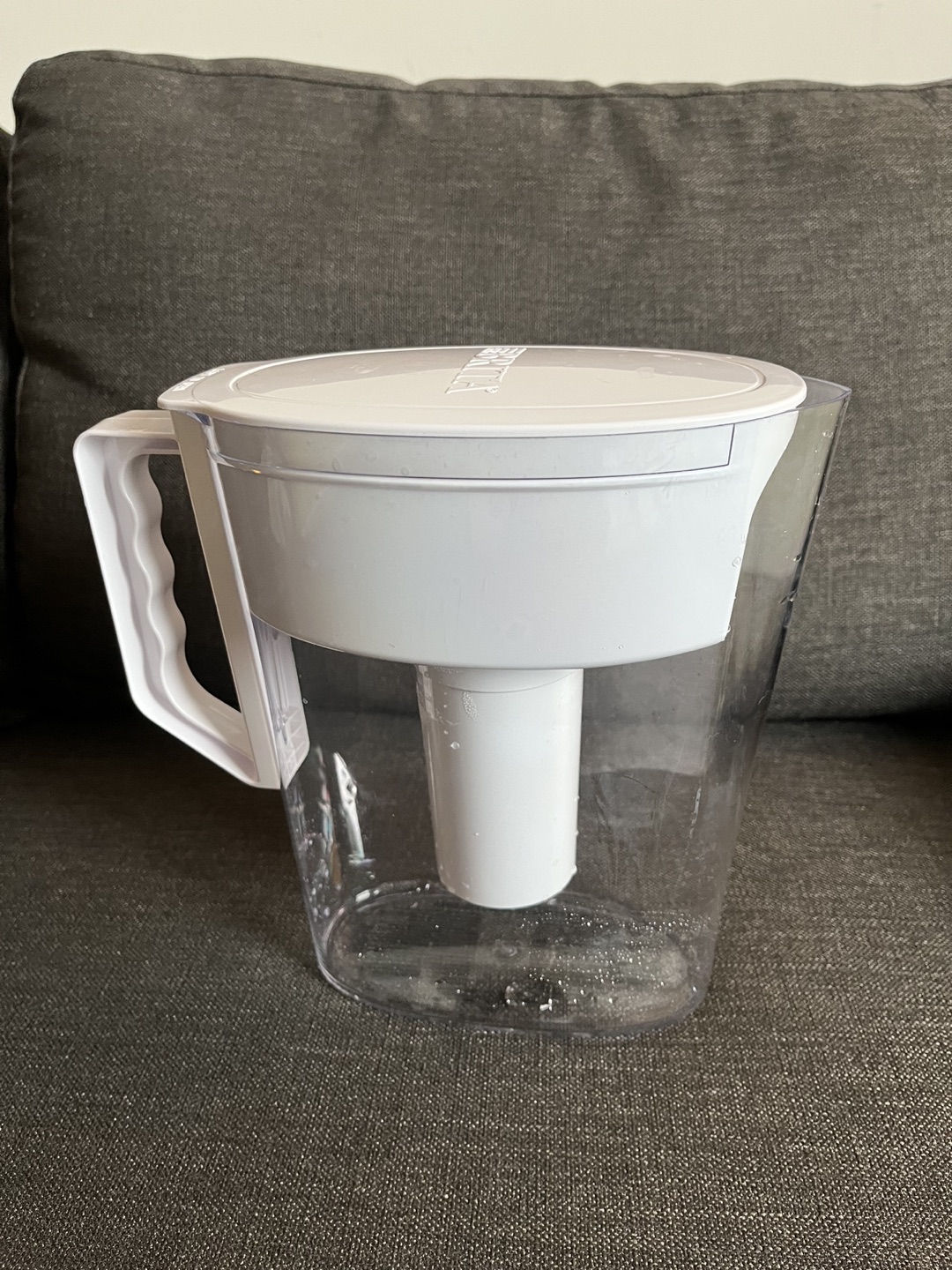 Brita 5 cup with new filter and original box - photo 2