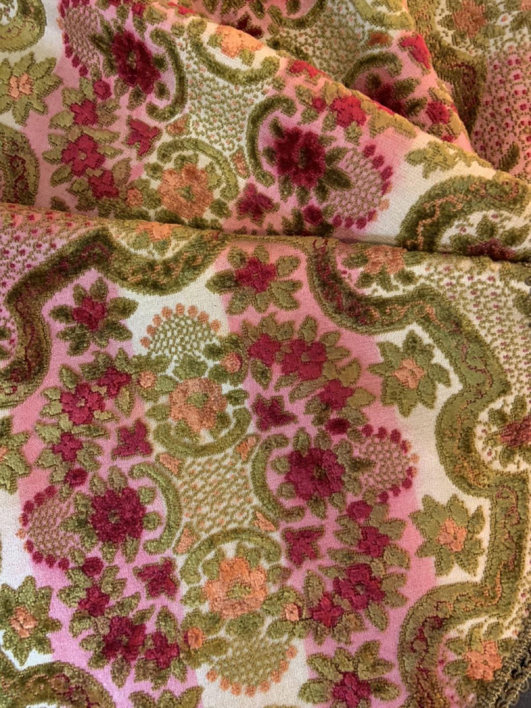 Velvet jacquard table runner - photo 2