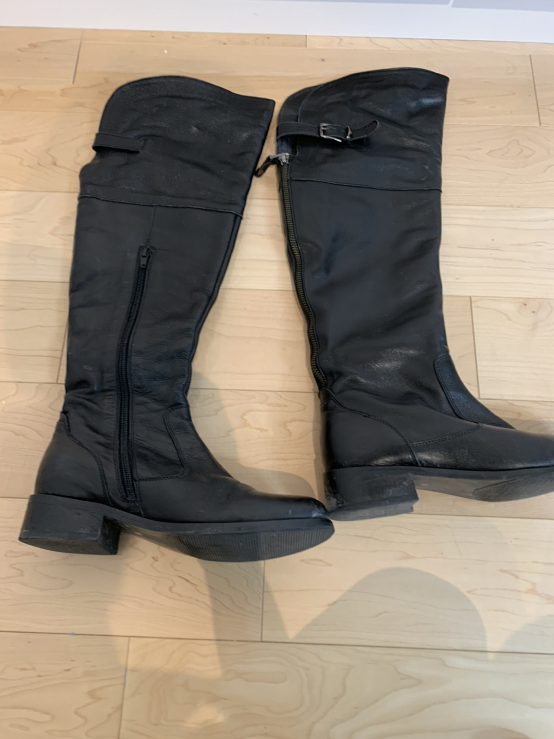 Black leather boots - photo 2