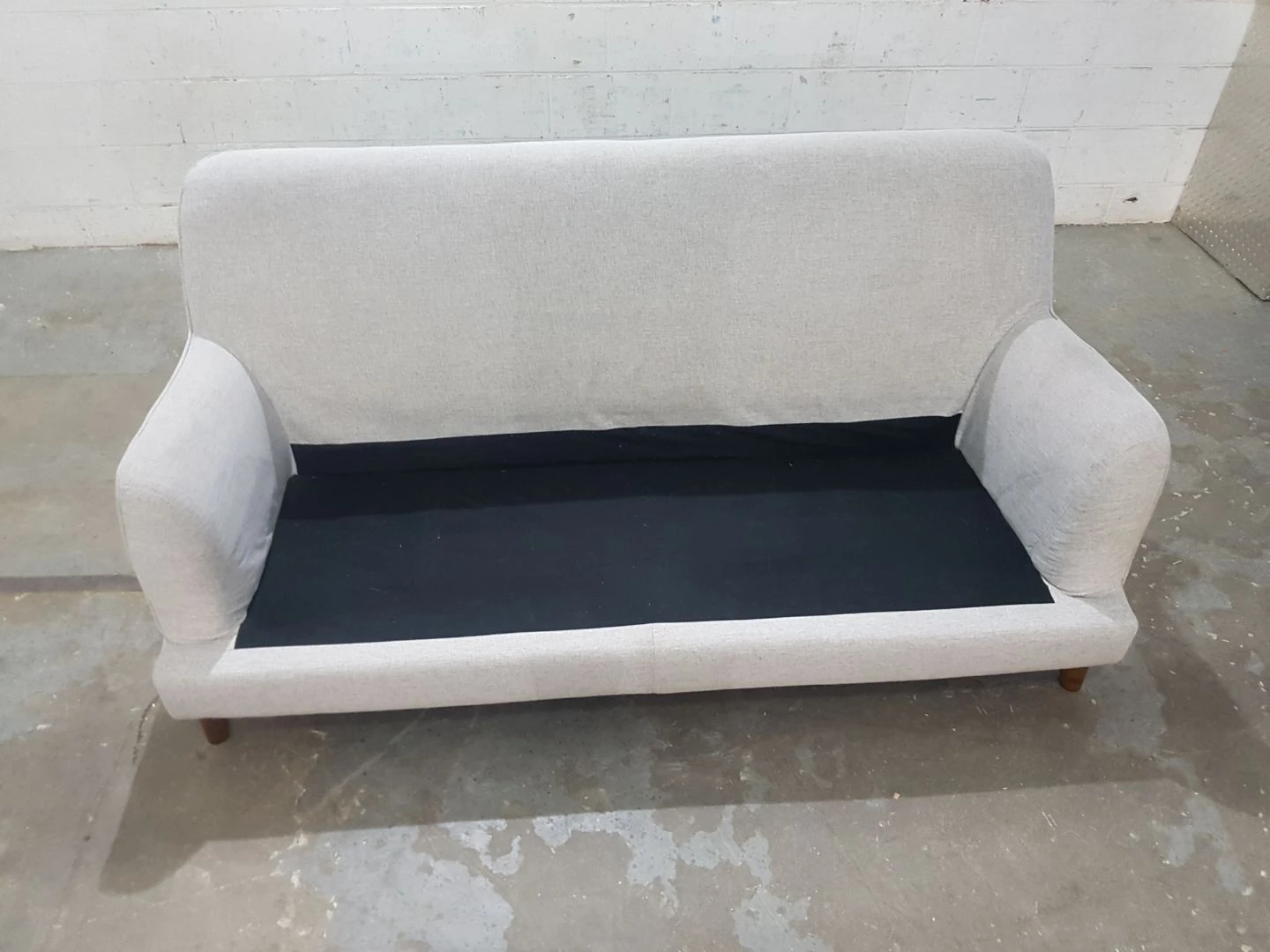 Light grey Structube couch for sale - photo 5