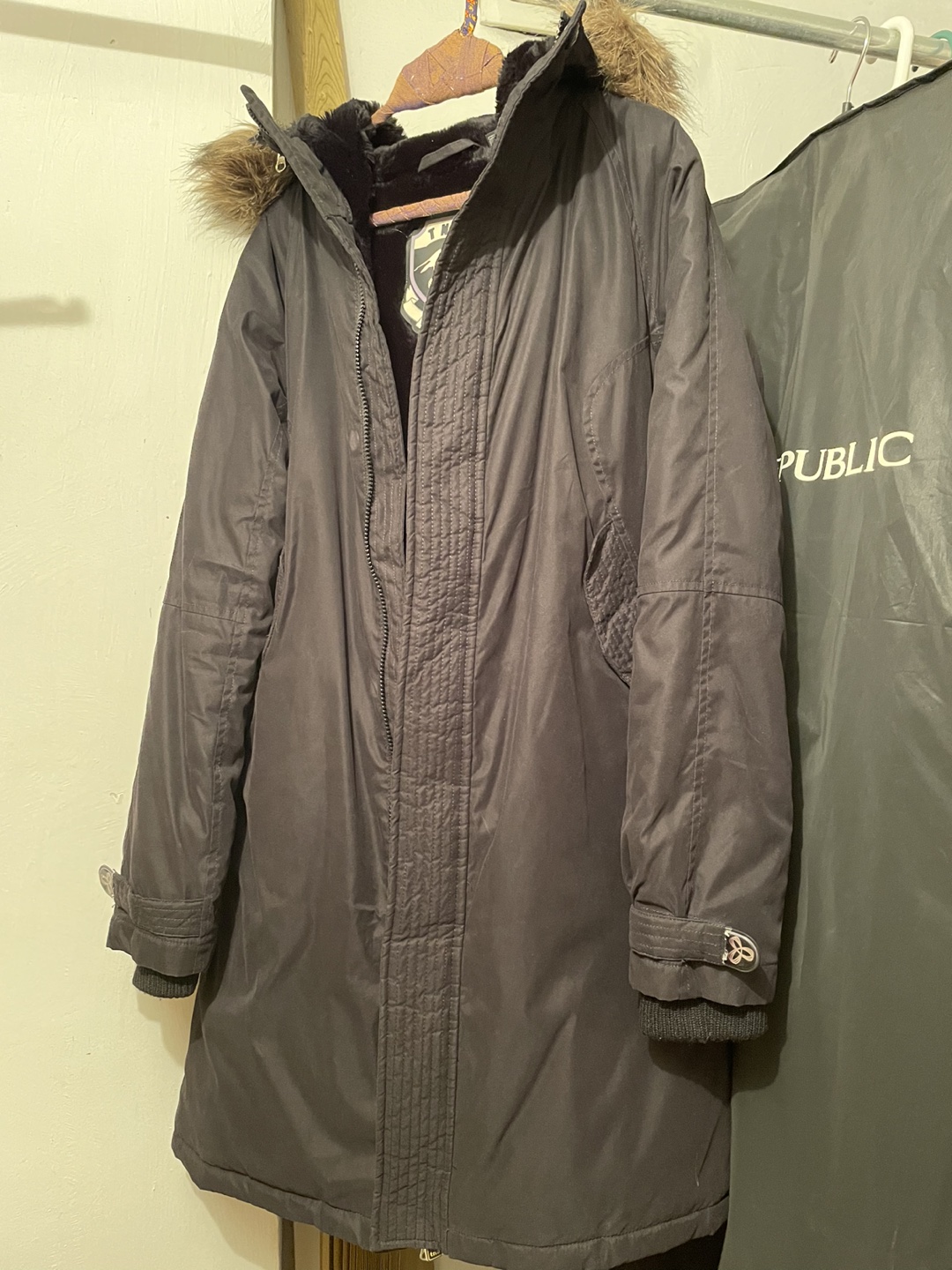 Medium TNA winter jacket