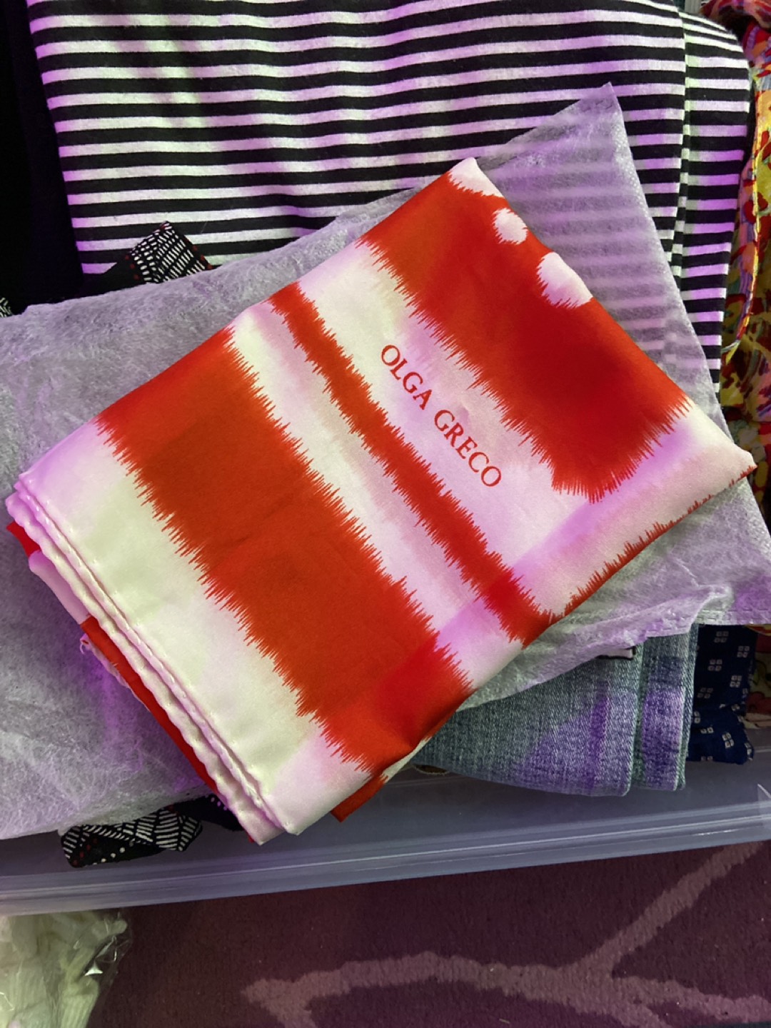 Vintage #scarf #willowdale #freecycle thumbnail