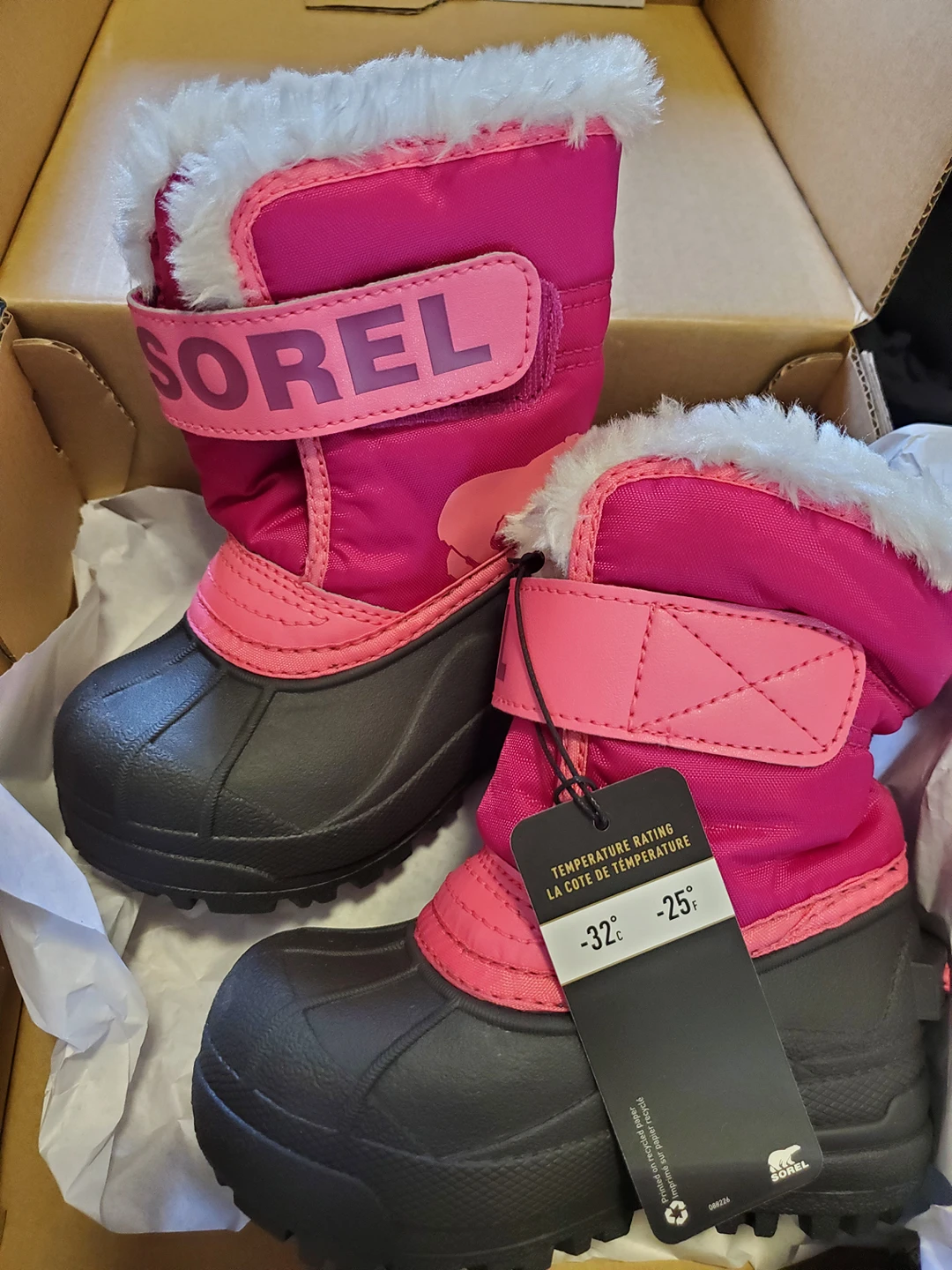 Sorel Toddler Boots NEW image indicator(2)
