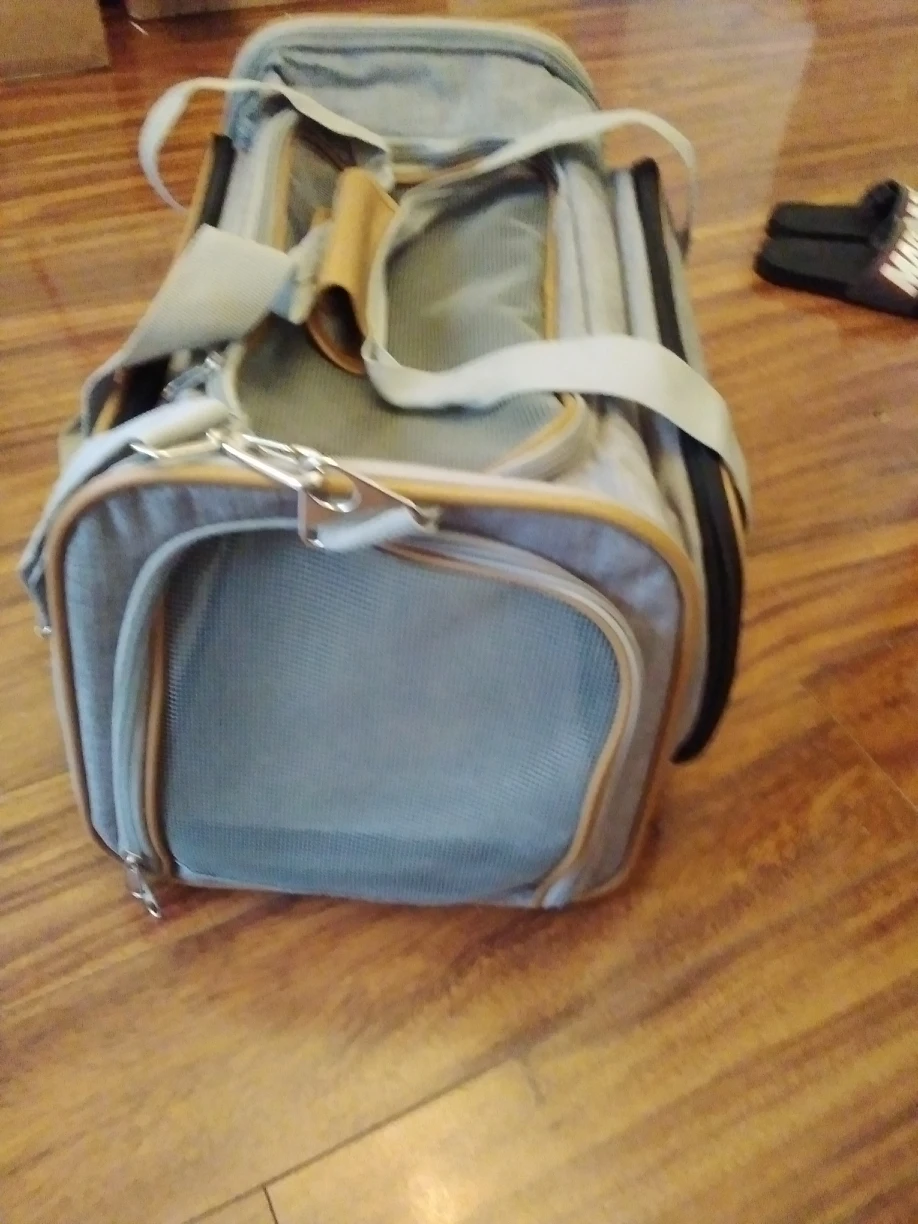 Expandable Airline Approved Soft Sided Pet Carrier - photo 2