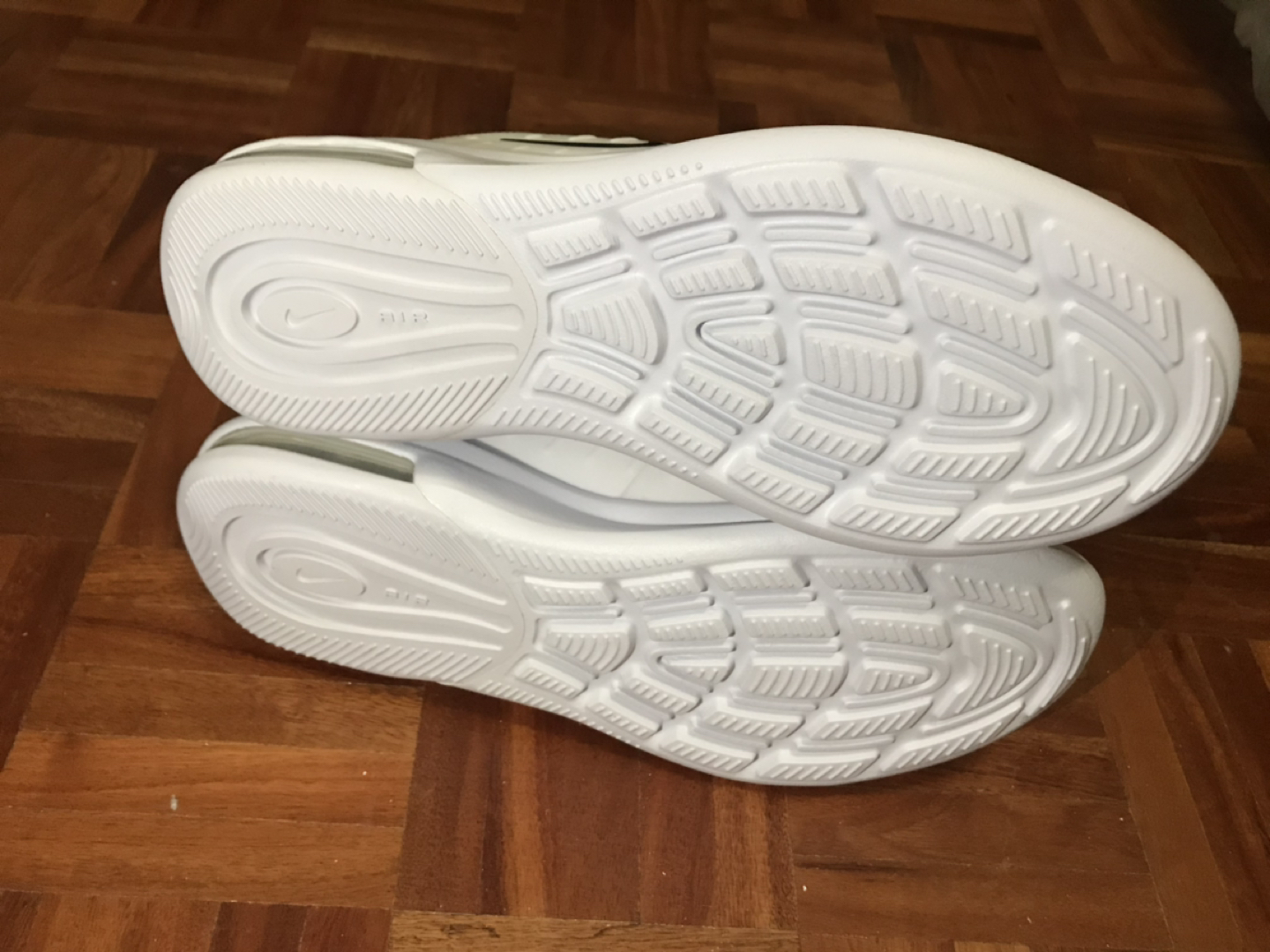 Nike air max axis (AH5222) size 7Y - photo 4