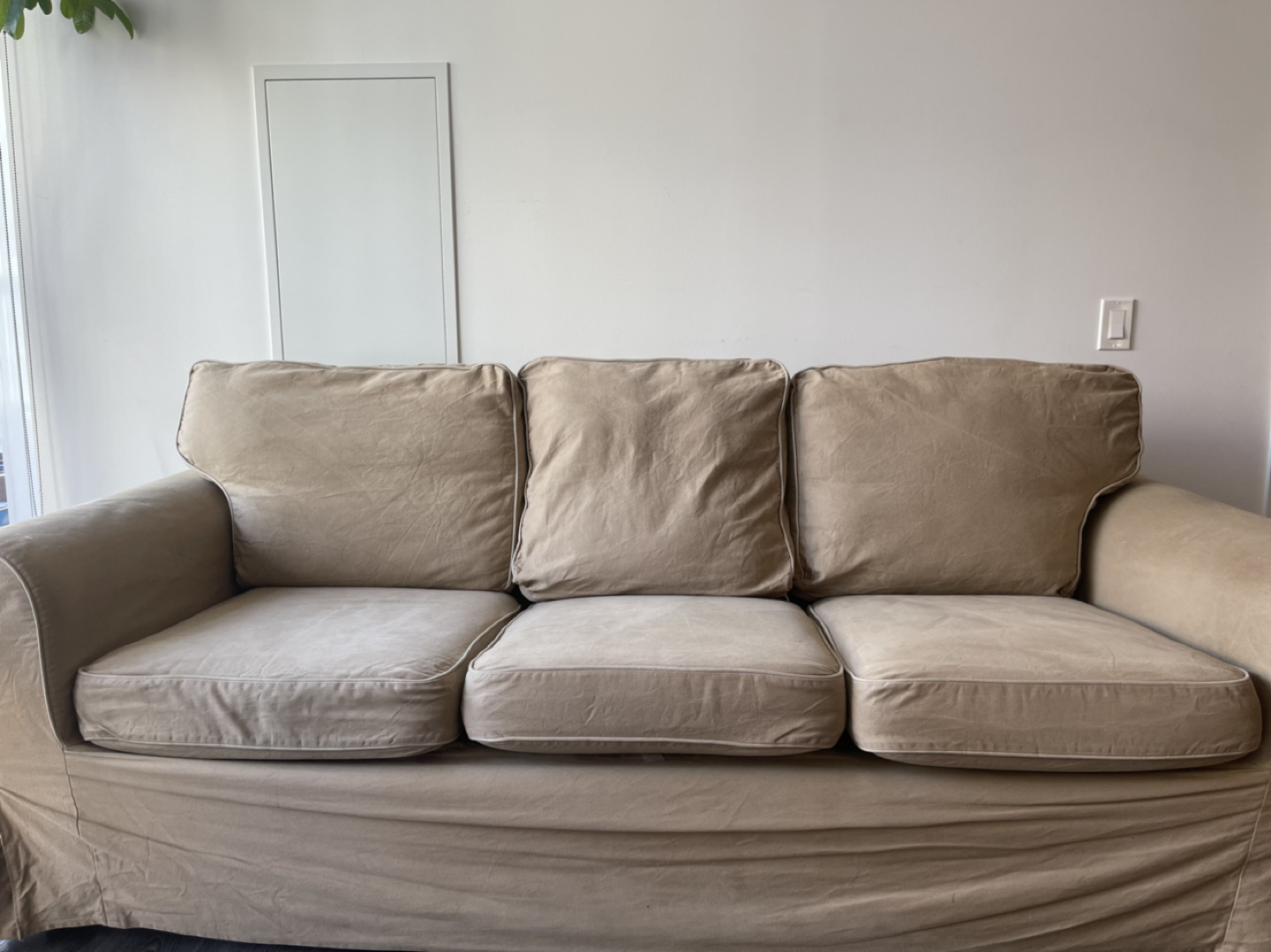 3 Seater Beige Sofa / Couch for sale - photo 2
