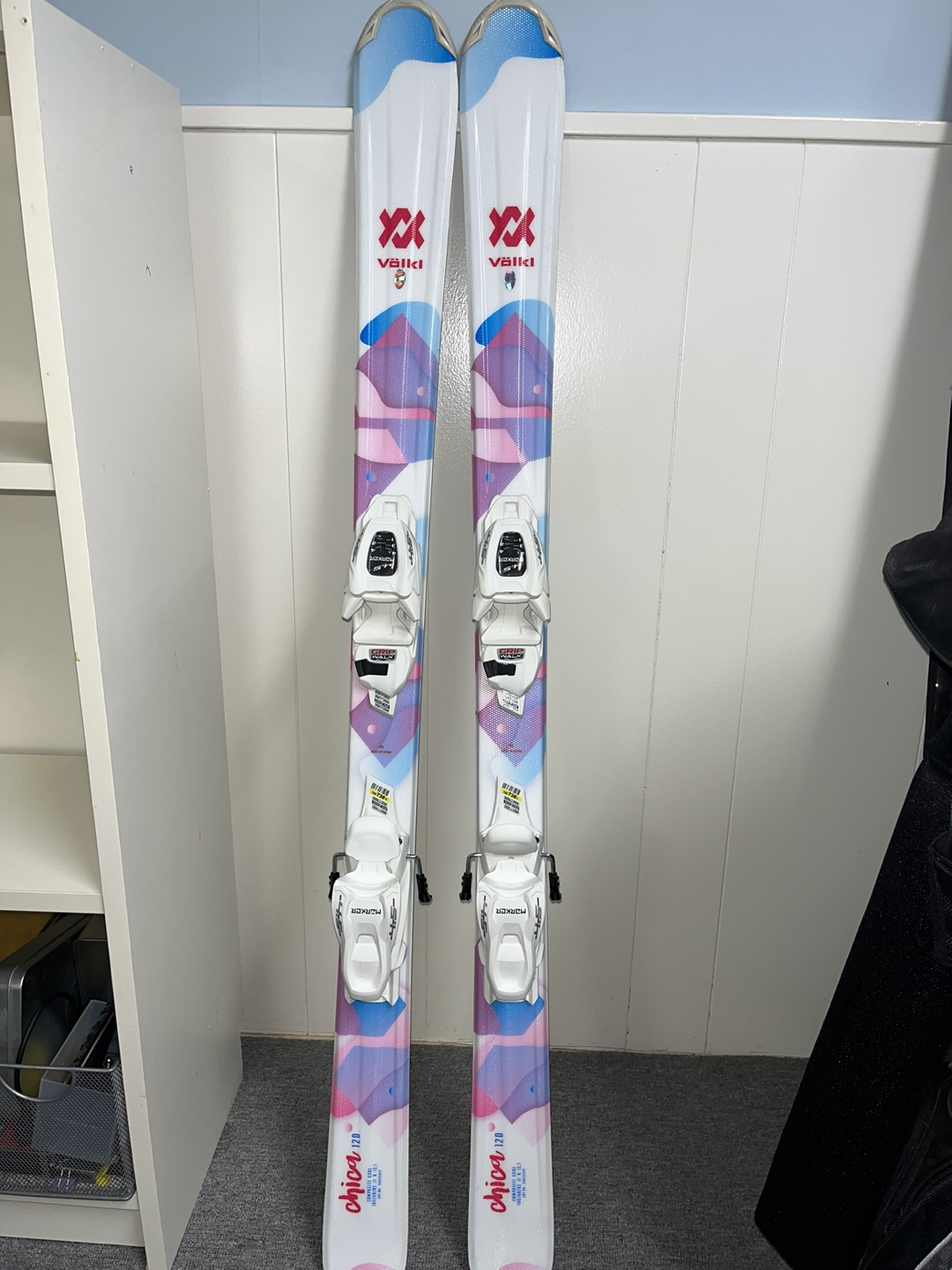 Volkl girl’s ski size 120 thumbnail