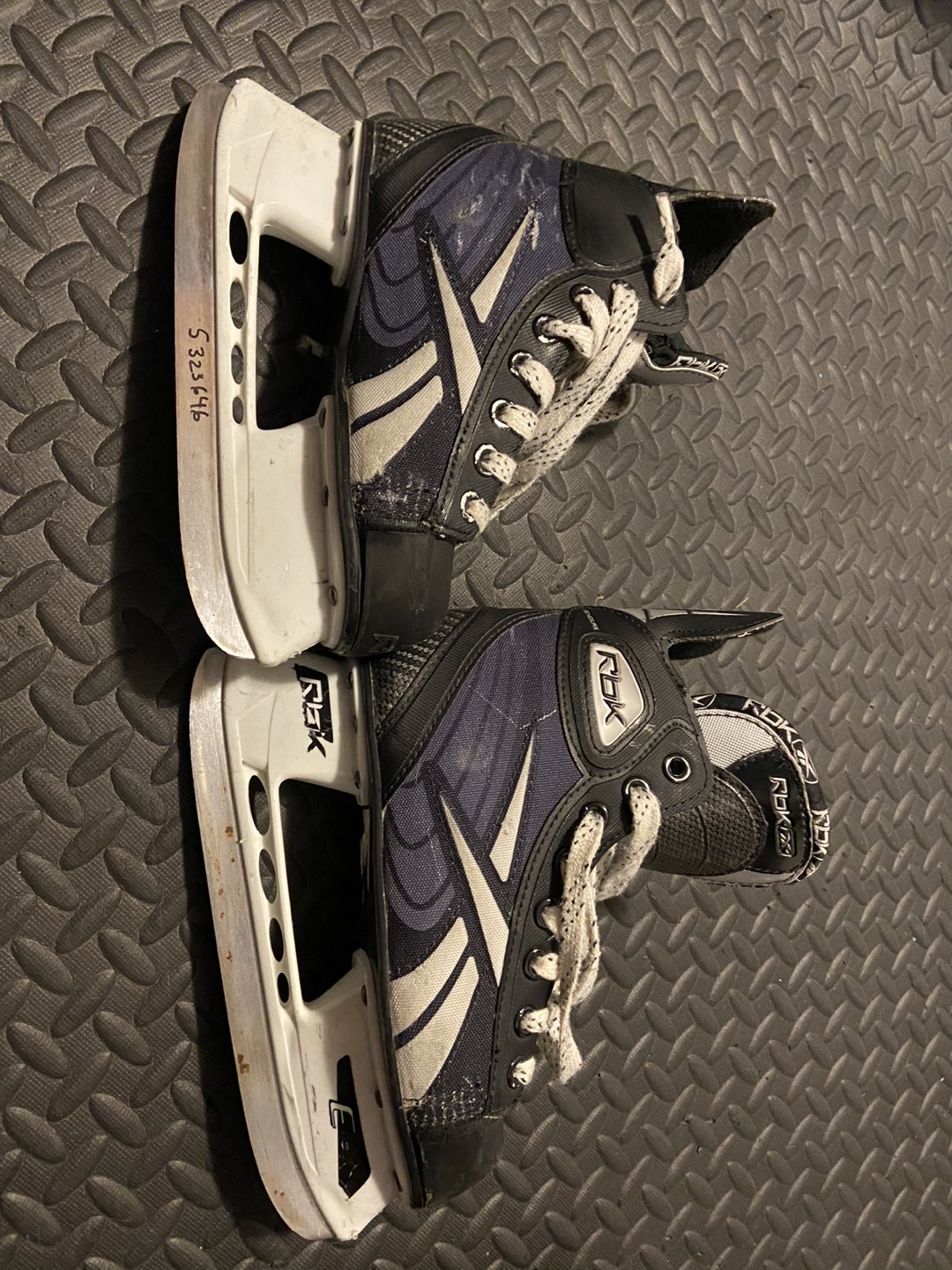 Kids Ice Skates #Willowdale