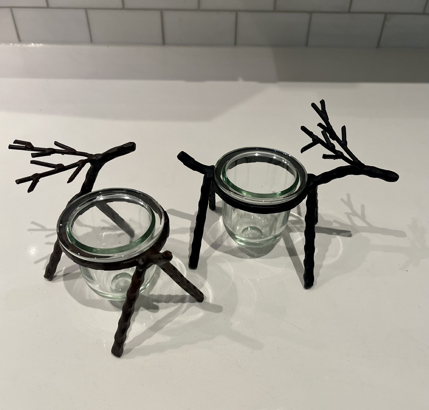 Iron abstract “deer” votive / tea light holders image indicator(2)