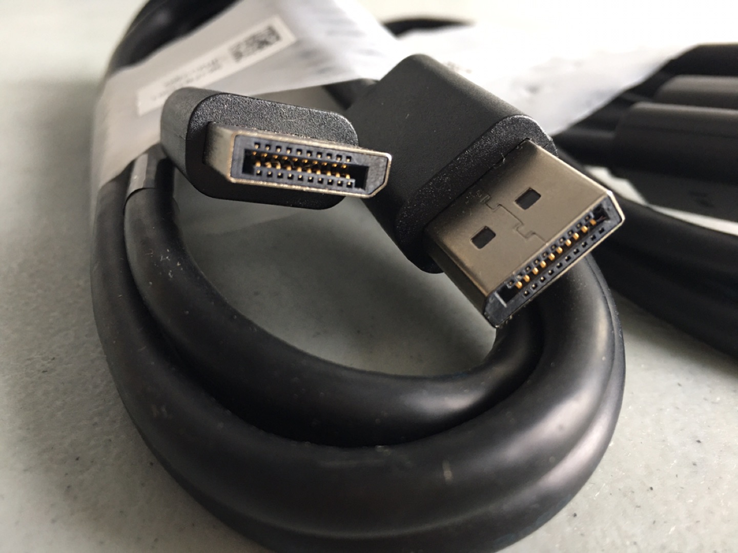 DisplayPort Cable image indicator(2)