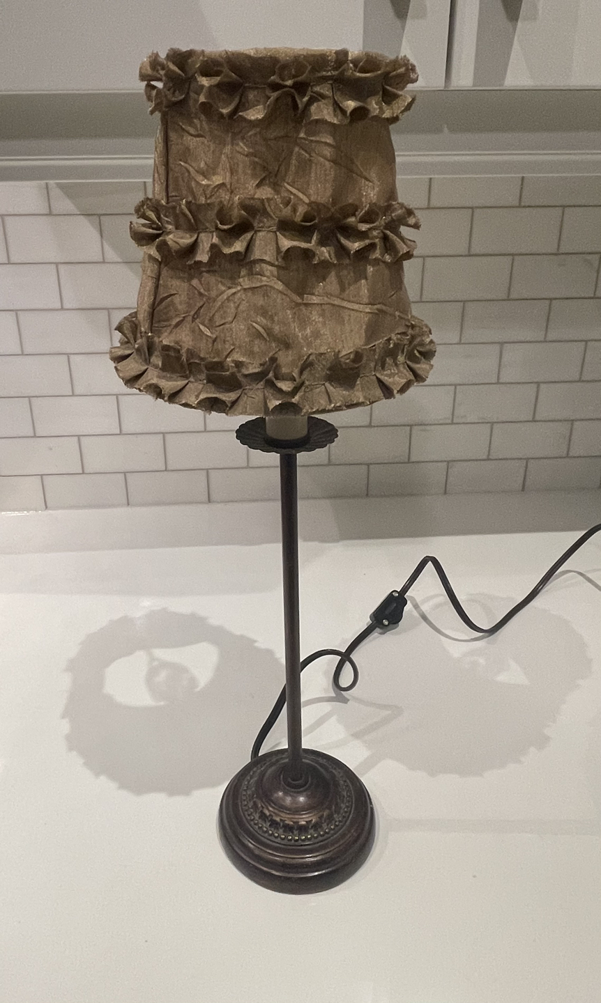 Small table lamp $5 image indicator(2)