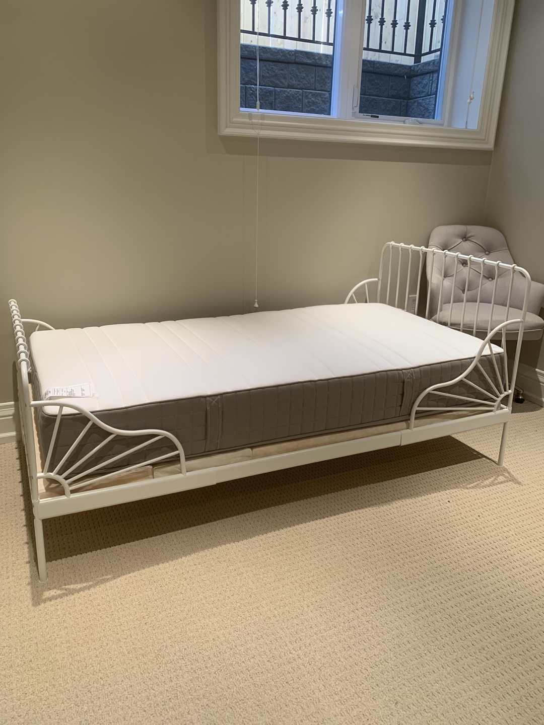Kid’s Adjustable Bed