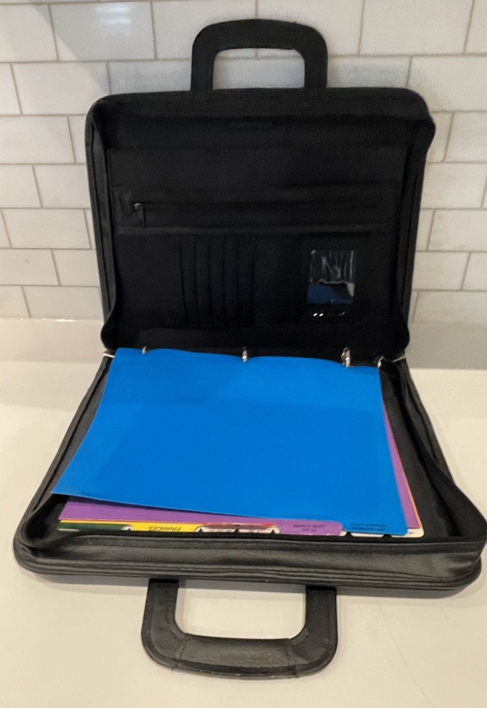 Buxom Leather file / laptop case image indicator(3)