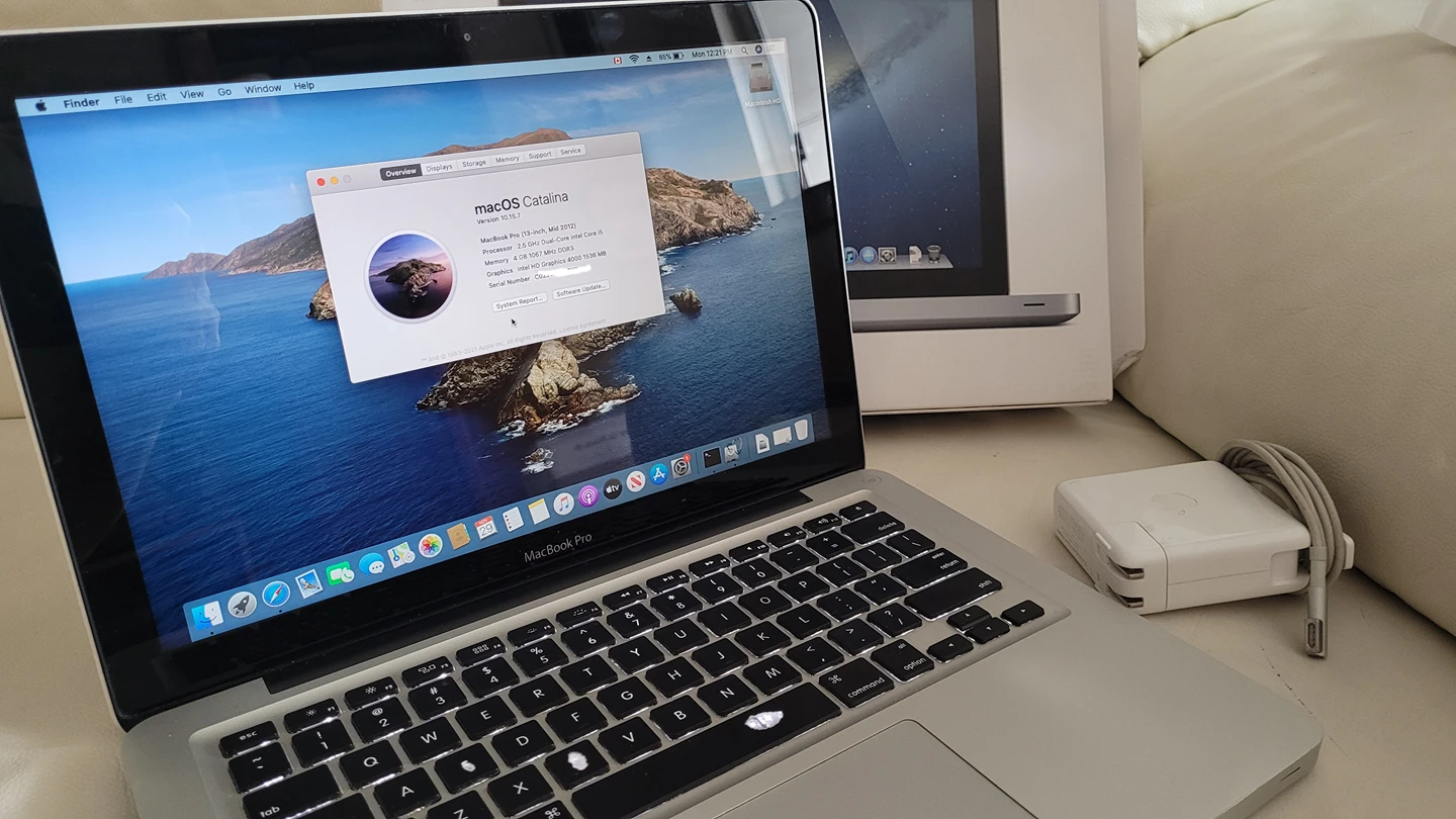 MACBOOK PRO 13 inch - photo 3