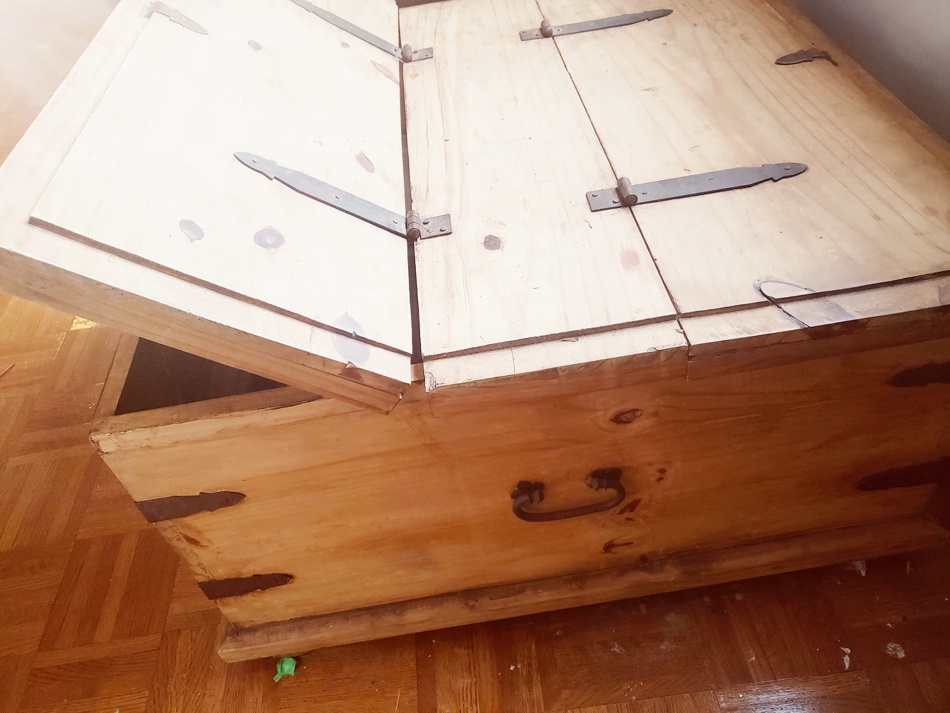 solid pine coffee table trunk - photo 4