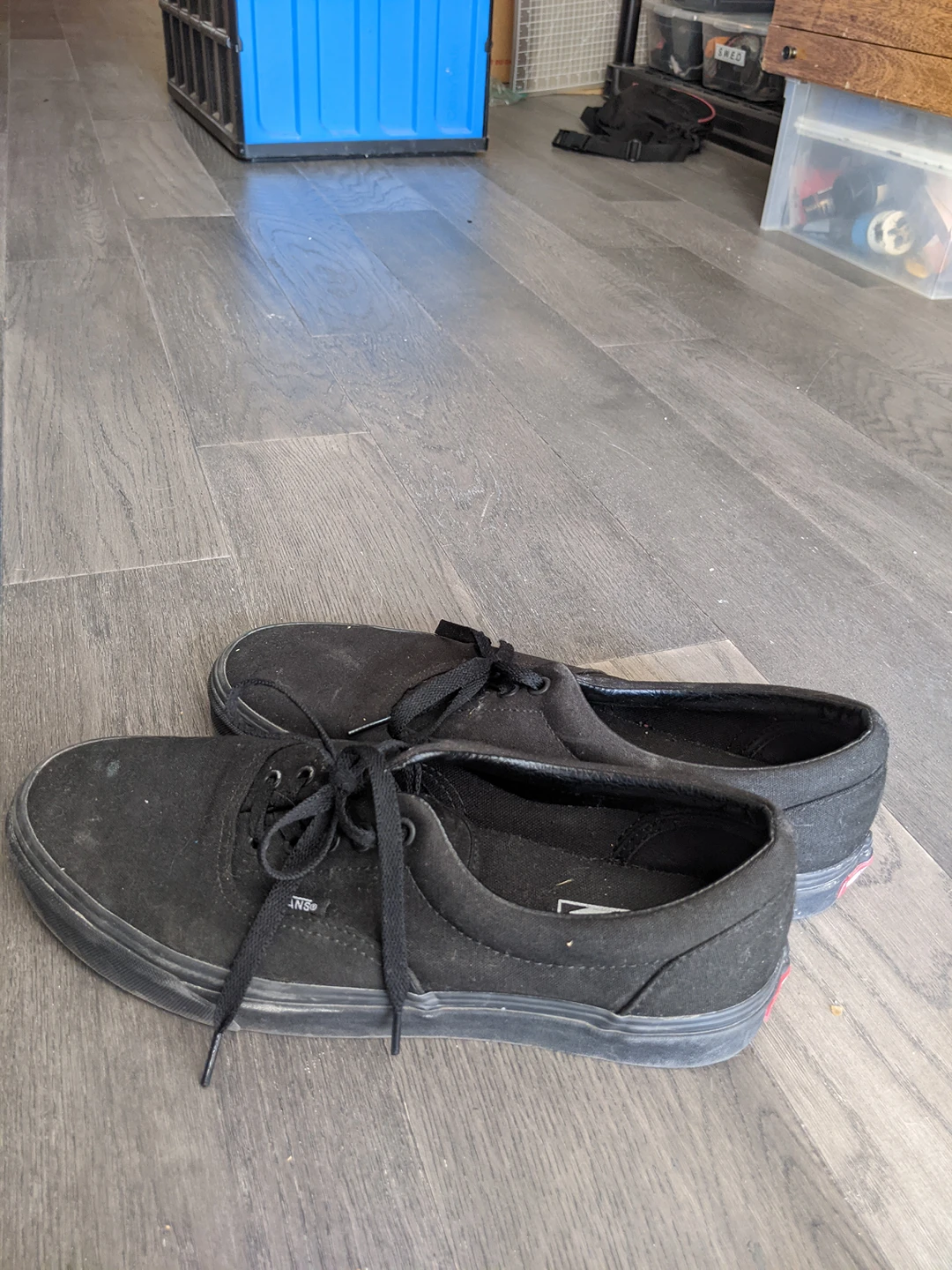 black mens 10.5 vans