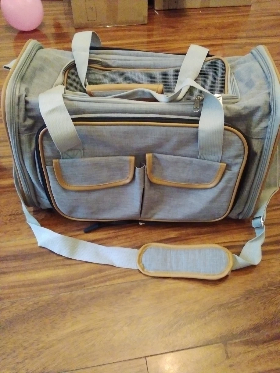 Expandable Airline Approved Soft Sided Pet Carrier thumbnail