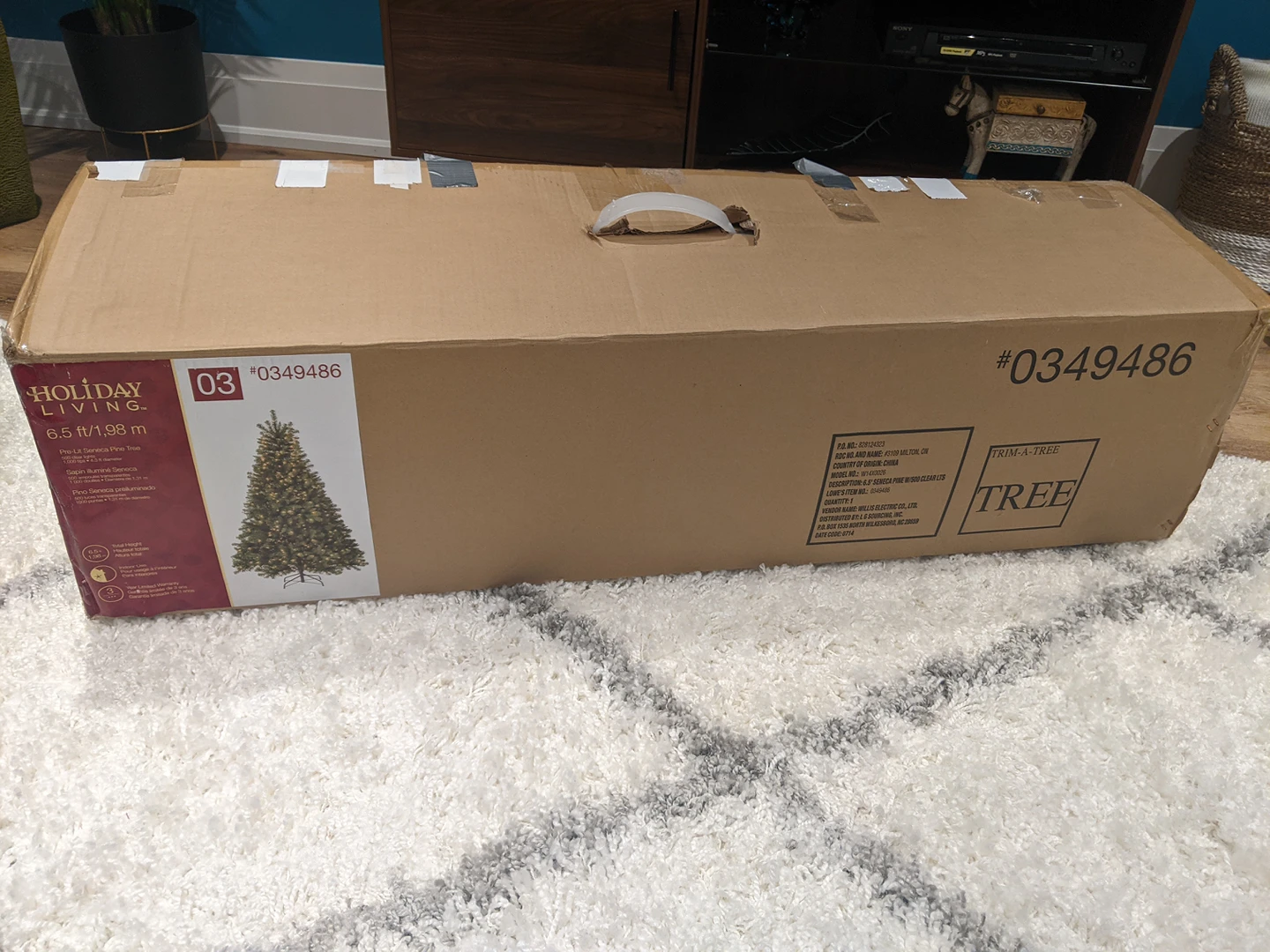 6.5ft Pre-Lit Christmas Tree image indicator(2)