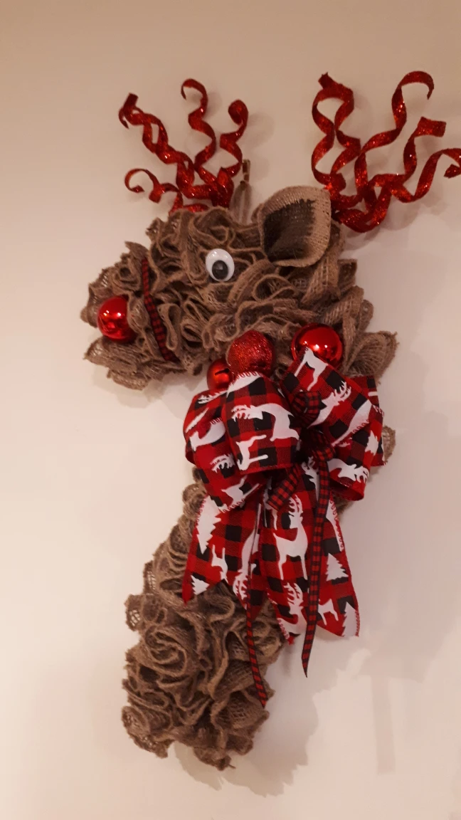 Christmas Reindeer Wreath (Rudolph) thumbnail