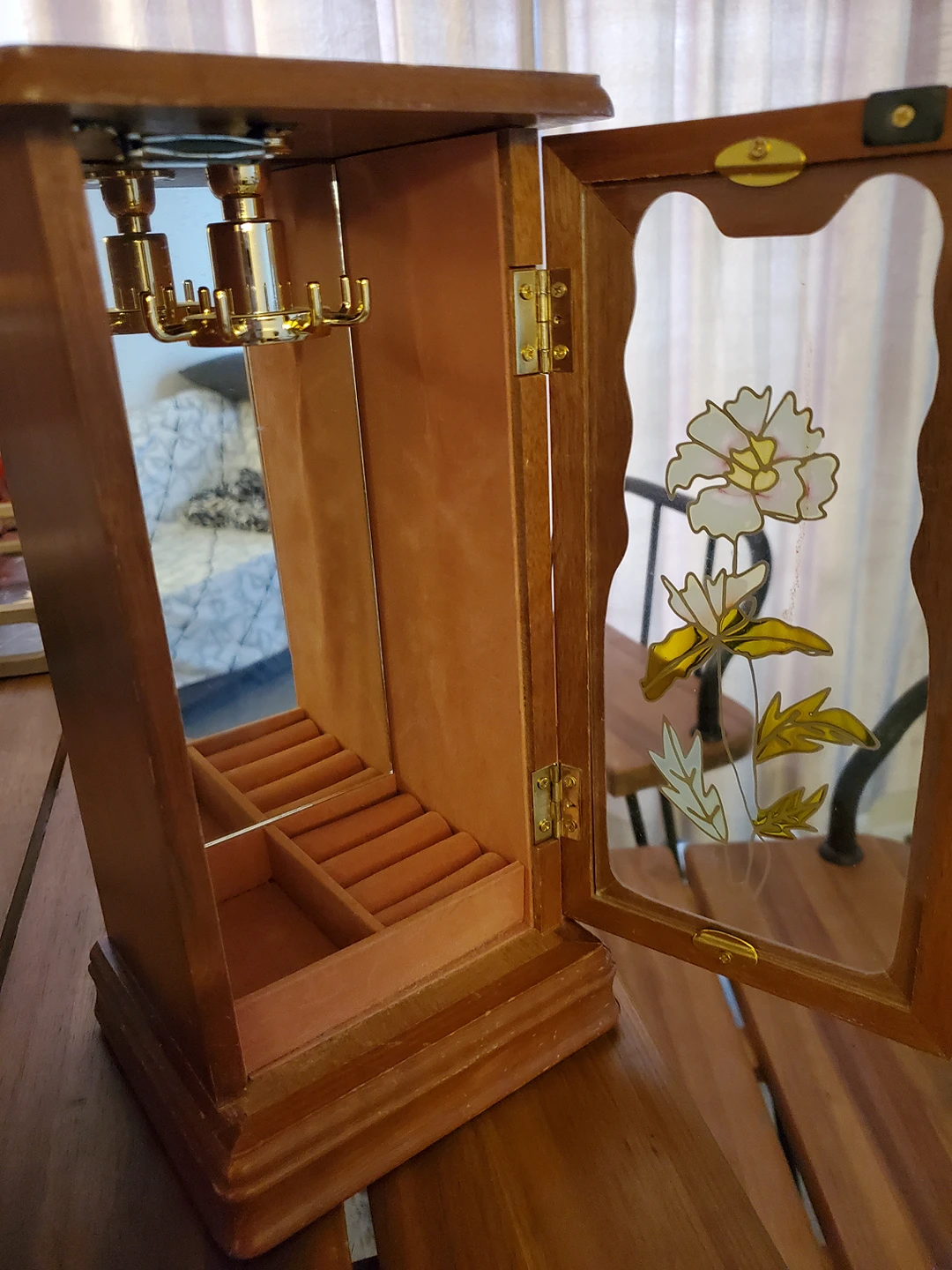 Vintage Wooden Dressar Top Armoire-Gunther Mele Jewelry Box - photo 4
