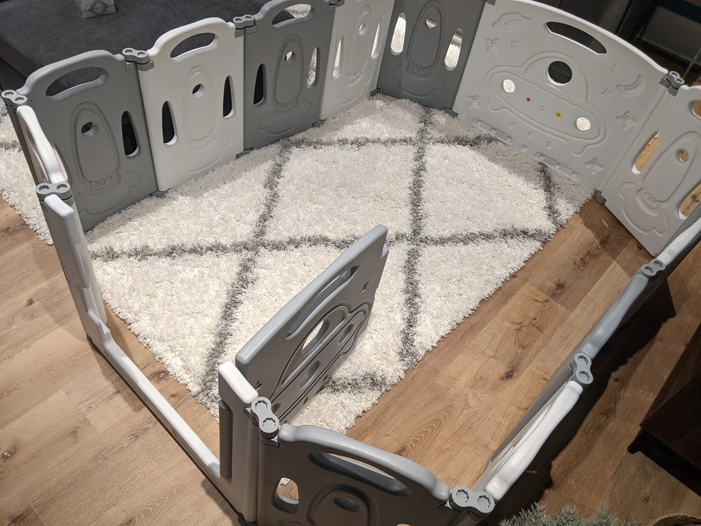 Foldable Baby Playpen / Play Yard thumbnail
