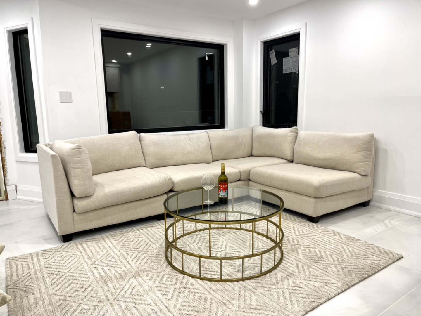 Zilli sectional sofa for sale no damage, moving sale