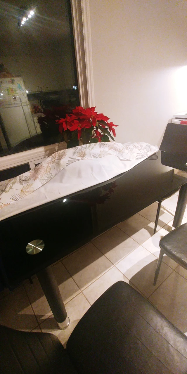 Dinning table - photo 2