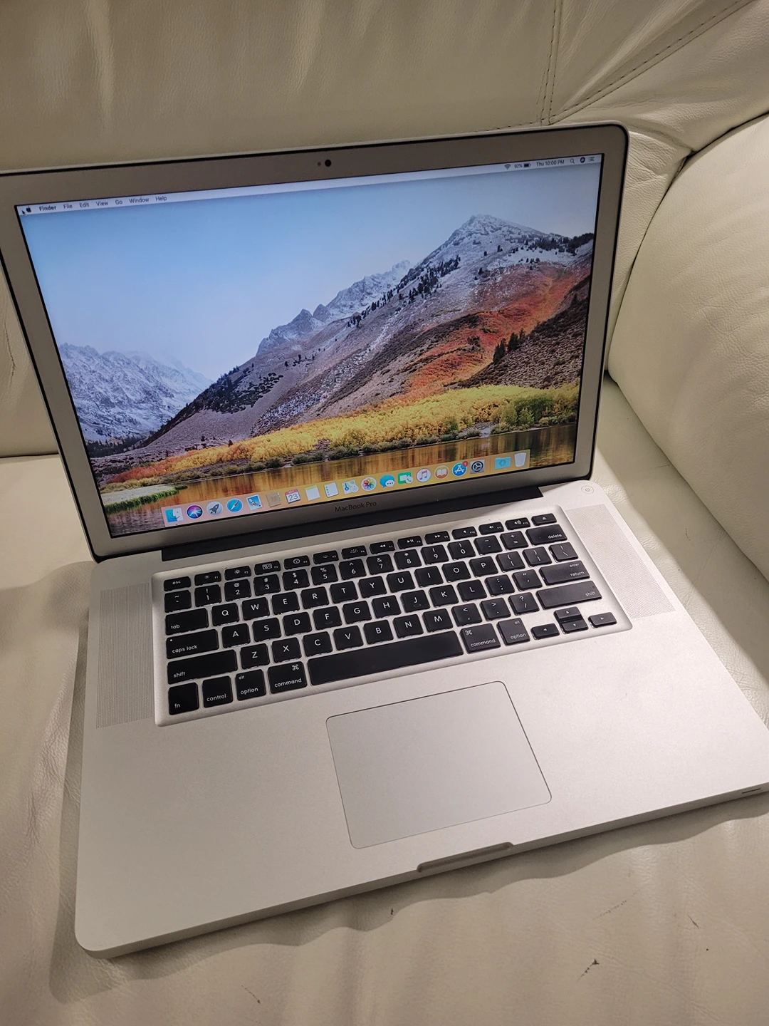 🎁  MACBOOK PRO 15" 🎁 thumbnail