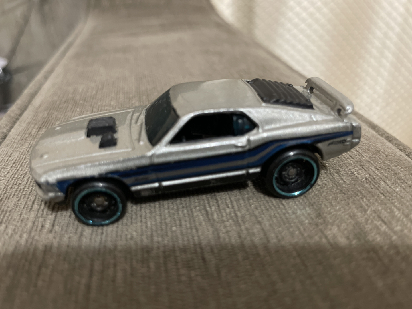 🎁 Free Toy Car for Kids