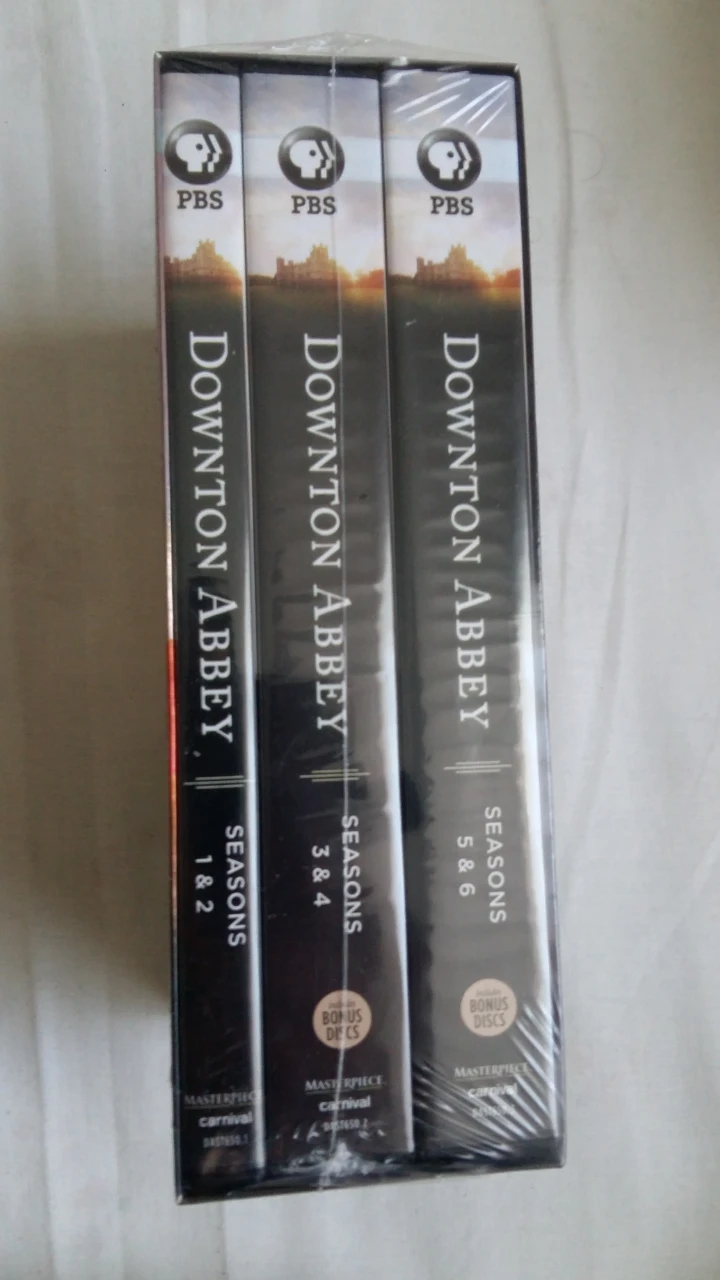 BRAND NEW AND SEALED DOWNTON ABBEY DVD. The complete collection. - photo 5