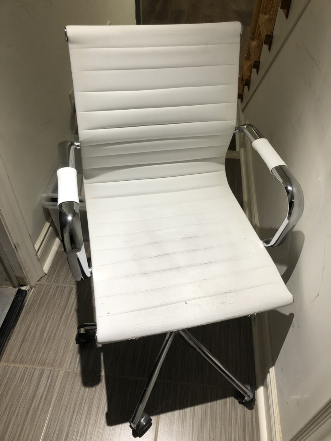 Office chair - photo 2