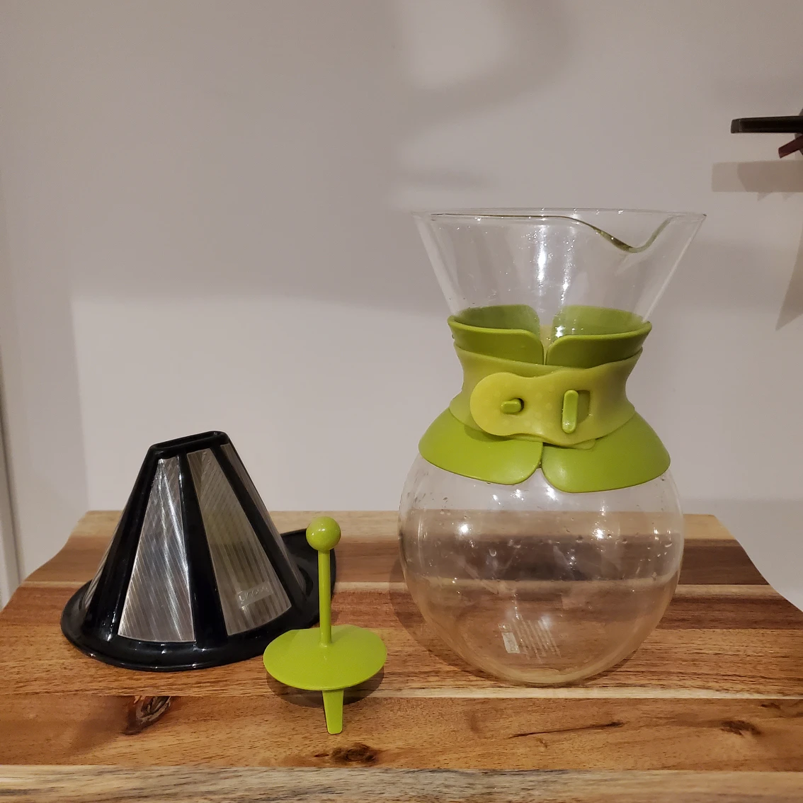 Bodum Pour Over Coffee Maker with Permanent Filter, 34-Ounce thumbnail