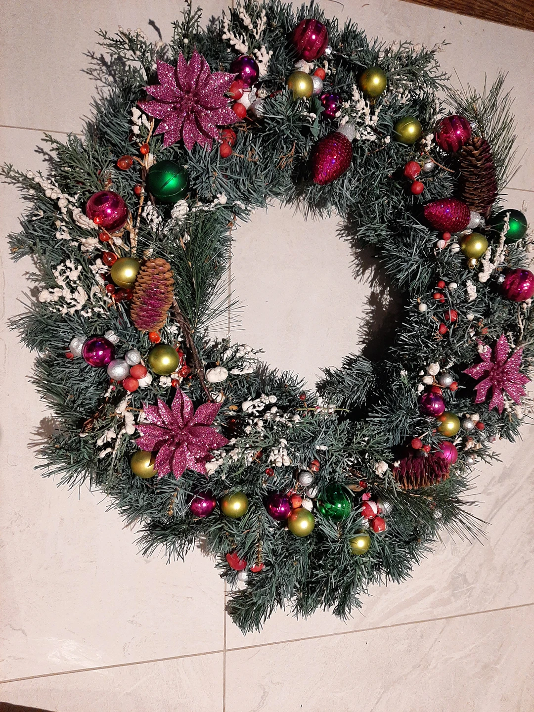 Christmas door wreath thumbnail