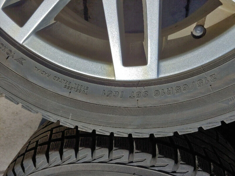 Winter Tire Package 215/65R16 Yokohama IceGUARD iG51V on Alloys - photo 3