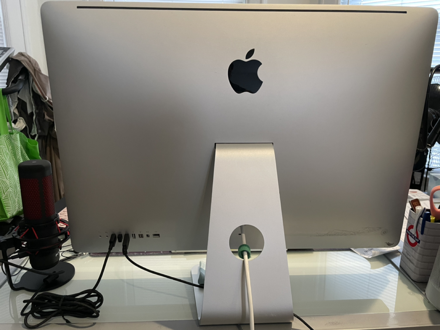 imac 27 inch (2010 model) - photo 5