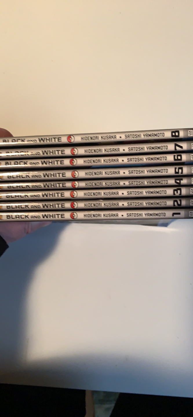 Pokémon black and white books 1-8 - photo 3