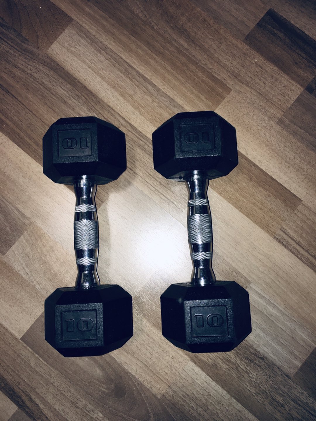 1 pair of  dumbell  thumbnail