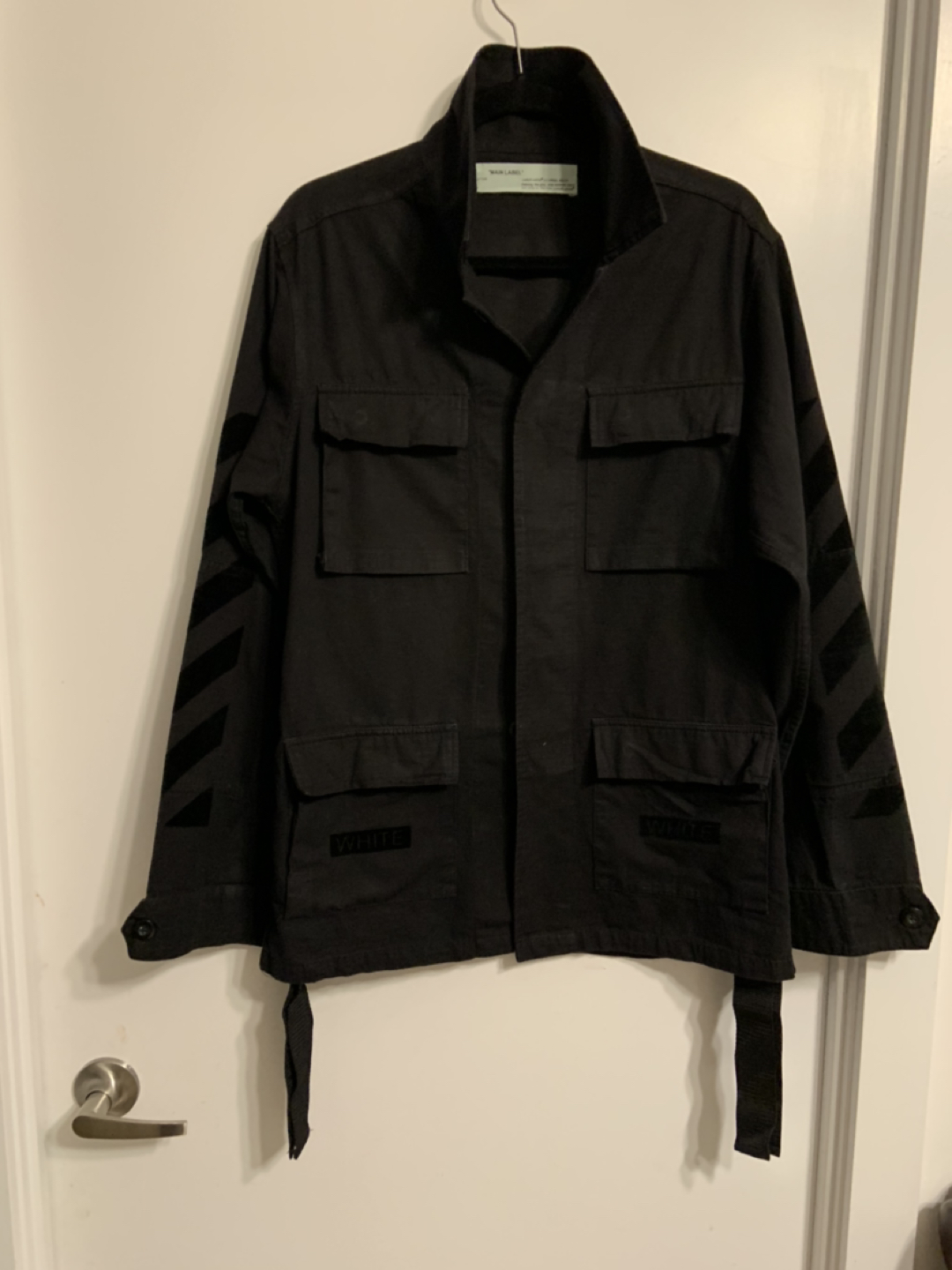 Main label off-white Black coat
