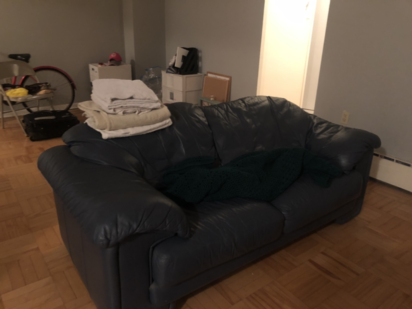 Free bookshelf and couch pick up today @3-5pm image indicator(4)