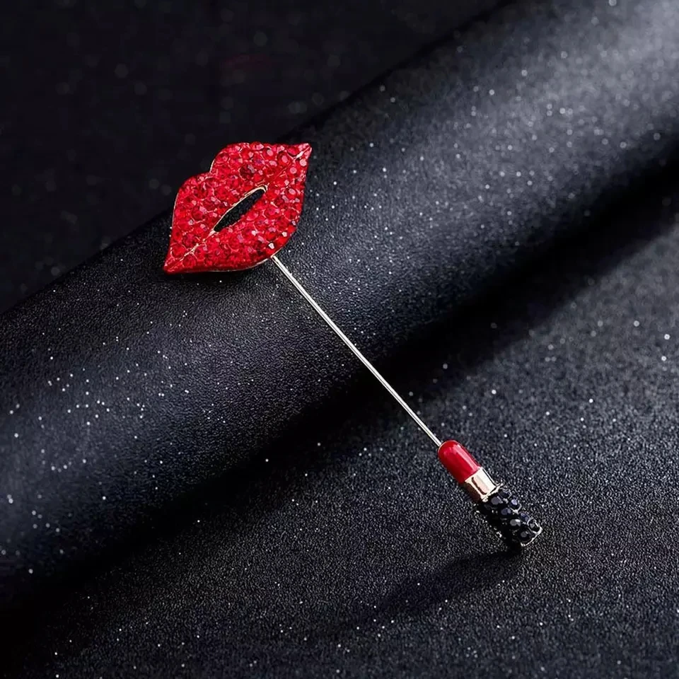 Brand New Lips Brooch image indicator(2)