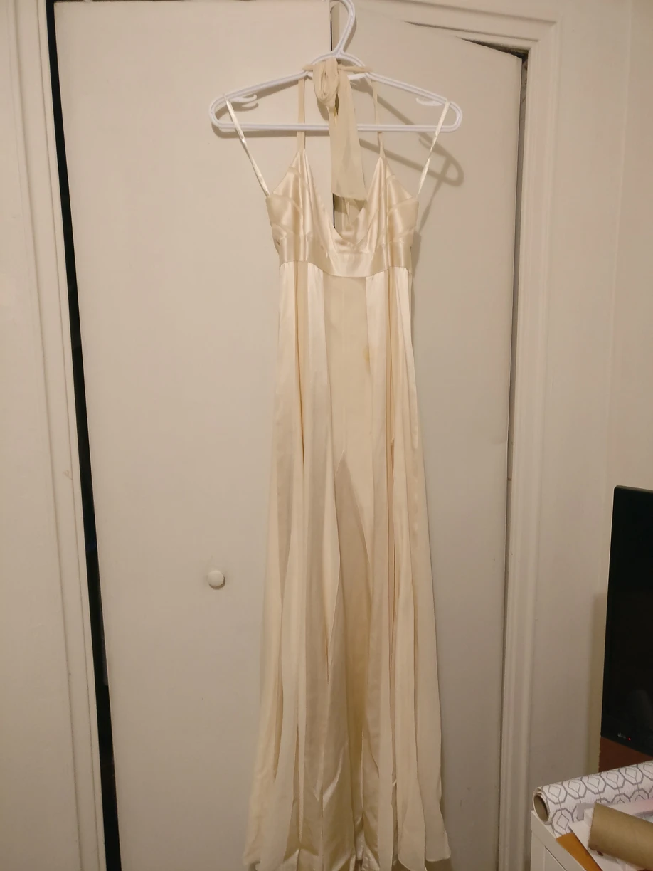 BCBG dress - photo 2