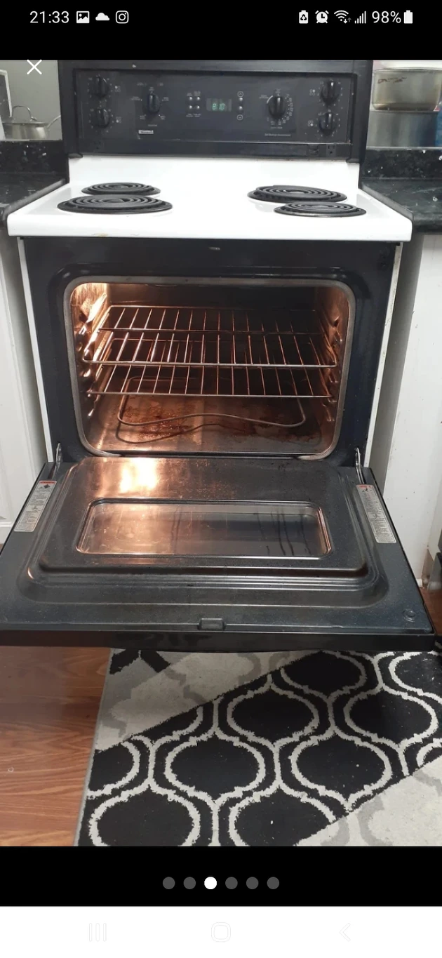 Electric Stove/Oven for sale