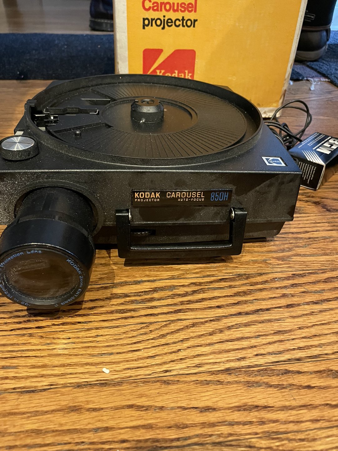 Kodak Carousel Projector model 8501