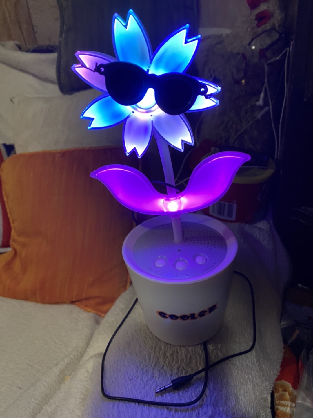 Dancing Flower Speaker