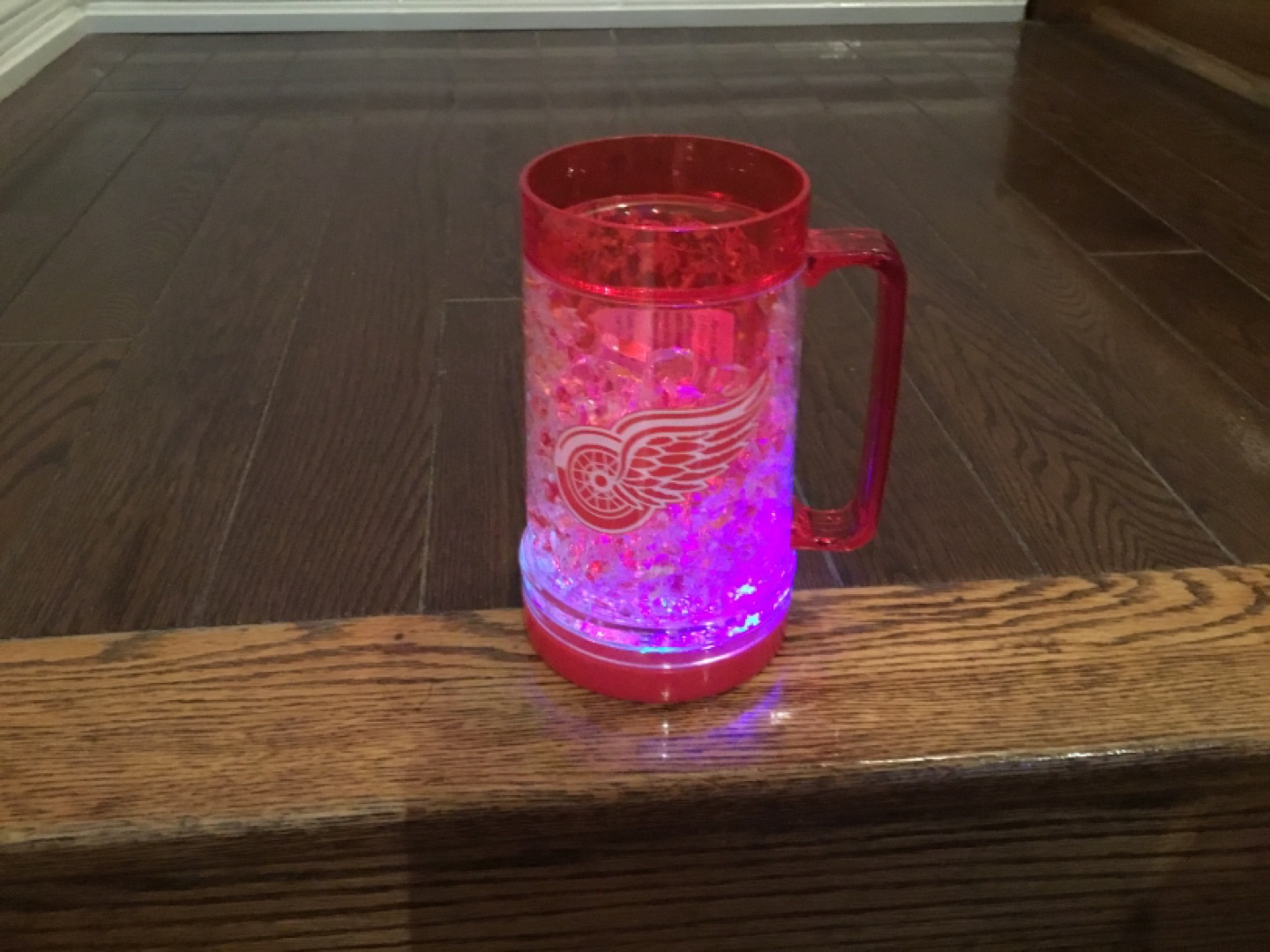 NHL Detroit Red Wings Light Up Freezer Mug - photo 2