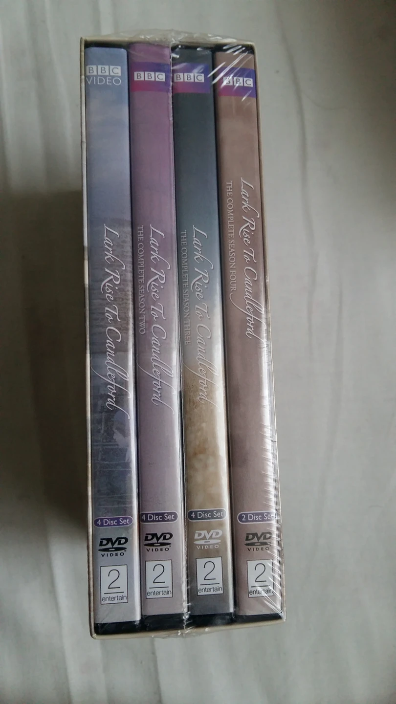 LARK RISE TO CANDLEFORD THE COMPLETE COLLECTION 14 DISC SET. - photo 2